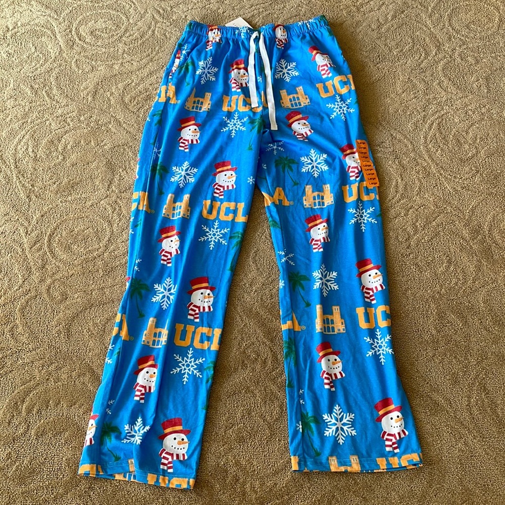 UCLA adult sublimation pants label a size large